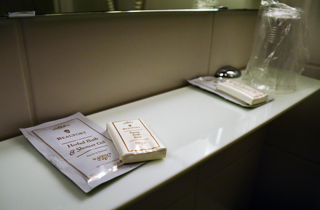 Hotel De Schacht Genk Zewnętrze zdjęcie
